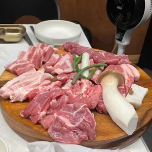 순만 대표 사진