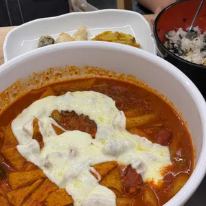 동대문 엽기떡볶이 대표 사진