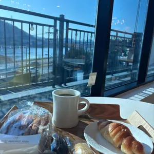 하탐베이커리카페 사진