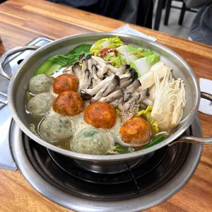 굴림샤브&콩국수 사진