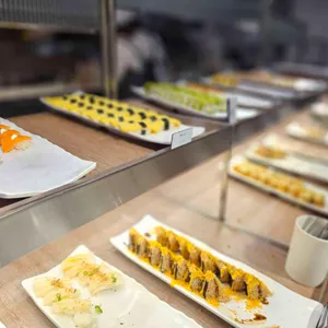 애슐리퀸즈 사진