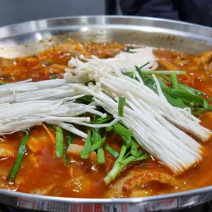 고미네한식 사진 1