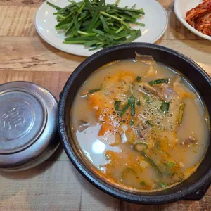 쌍둥이 수육국밥 대표 사진