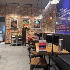 콘타이 현대프리미엄아울렛 리뷰 사진