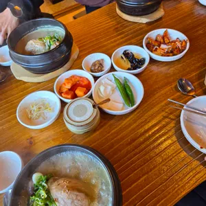 백제삼계탕13월 대표 사진