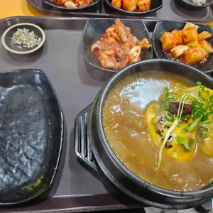 천지인국밥삼계탕 사진