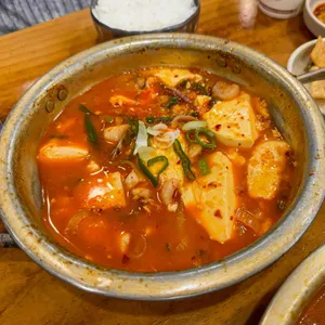 김북순 큰남비집 사진