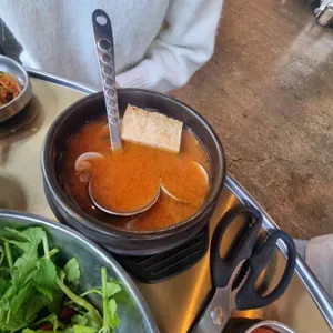 바다를본돼지 사진