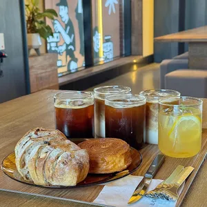 블랙업커피 대표 사진