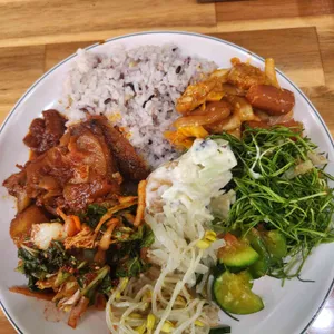 이밥한식뷔페 사진