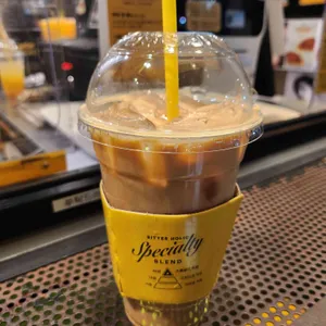 컴포즈커피 사진