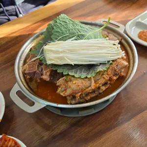 소문난 성수 감자탕 대표 사진