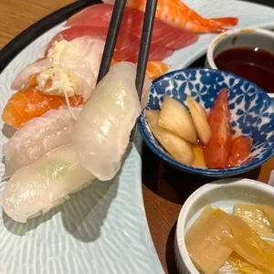 상무초밥 대표 사진