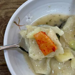 저수지휴게실 사진