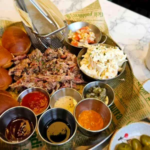 메가포크 대표 사진