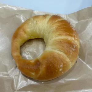 베통 성수 플래그십 사진