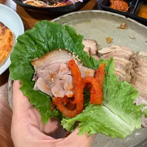 형제족발보쌈 사진