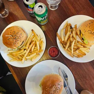 알렉스 플레이스 대표 사진