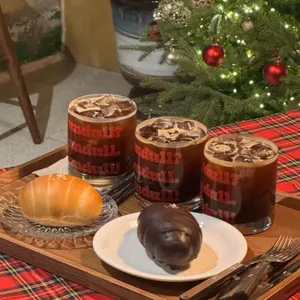 플루토플루토x언덜 사진