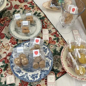 가만히봄 대표 사진