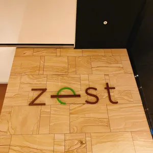 제스트 리뷰 사진