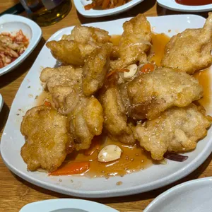 경성양육관 사진