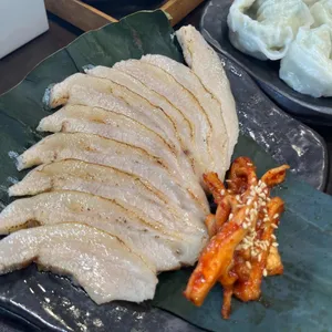 연향정 돼지국밥 대표 사진