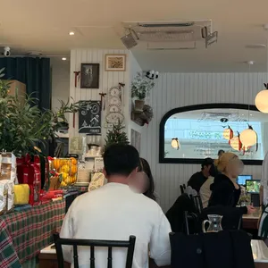 포크너 리뷰 사진