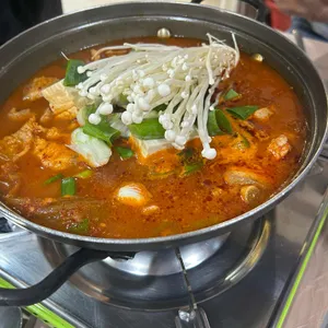 가마솥 양푼이 밥상 사진