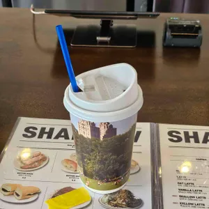 샬로우커피 사진