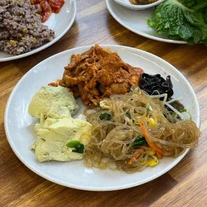 초가집한식뷔페 사진