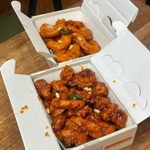 경주 대게닭강정 대표 사진