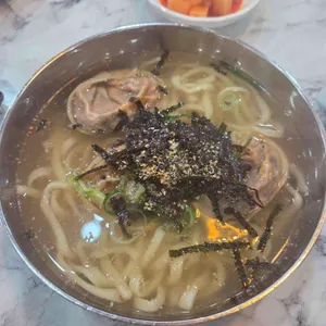 찬우물옛날손칼국수 사진 2