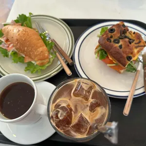 실란트로커피 대표 사진