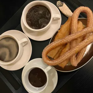 까사벨라즈 사진 2