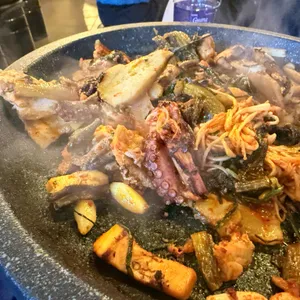 돌문어상회 사진