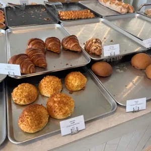 어글리더클리 사진