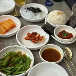 치마와꼬리 사진