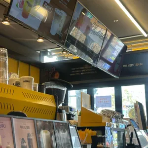 컴포즈커피 리뷰 사진