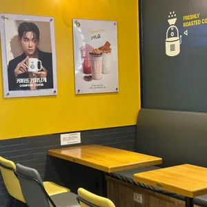 컴포즈커피 리뷰 사진