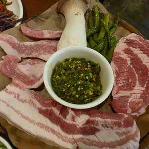 꽃돼지식당 사진