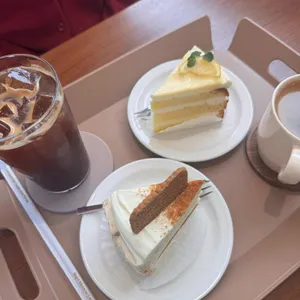 커민 대표 사진