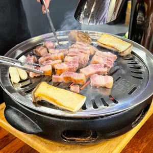 김형제고기의철학 대표 사진