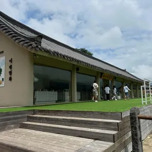 이대명과 대표 사진