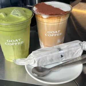 고트커피 사진 1