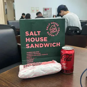 소금집샌드위치 대표 사진