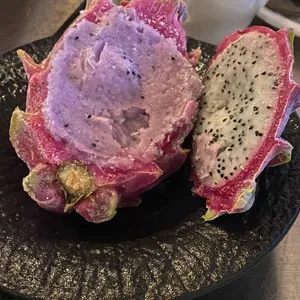 더쿠라 대표 사진