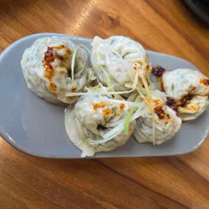 평이담백 뼈칼국수 사진