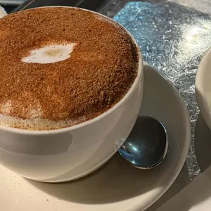 지이즈 대표 사진