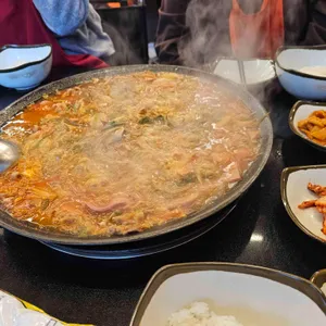 신의주부대찌개 사진